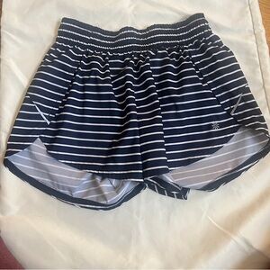 Athleta Striped Navy Women’s Active Shorts size xxs
